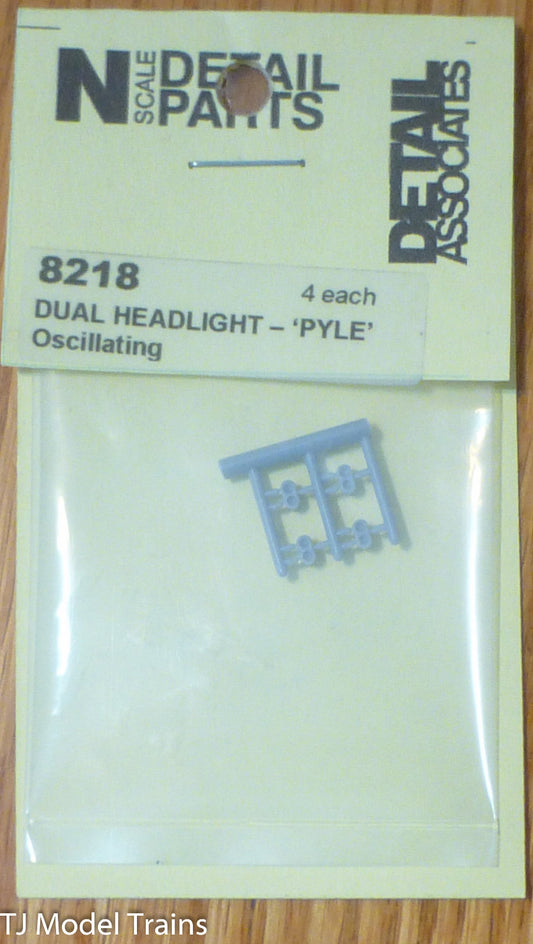 Detail Associates #8218 Headlights -- Dual, Pyle, Oscillating (pkg. 4) Plastic
