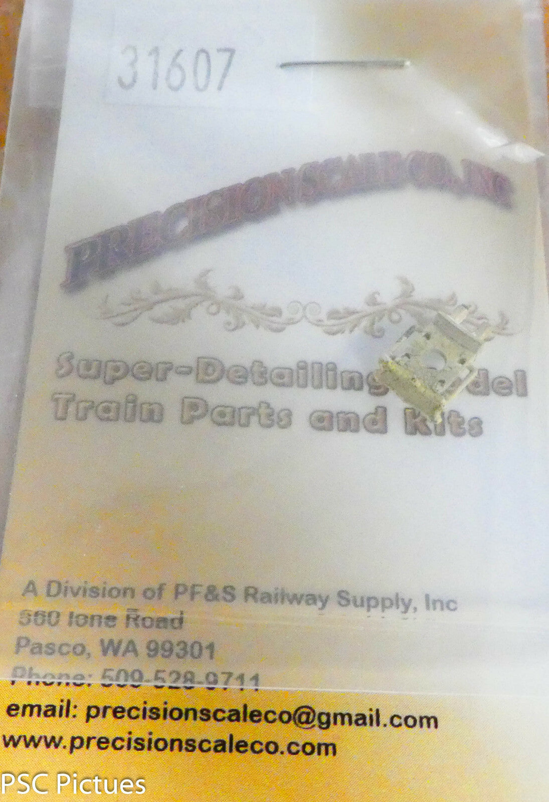 Precision Scale HO #31607 Bracket, Headlight, Smokebox Door Mount "Frisco" Brass