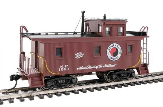 Walthers Proto #920-103467 DM&IR Class G2 Wood Caboose - Ready to Run - NP