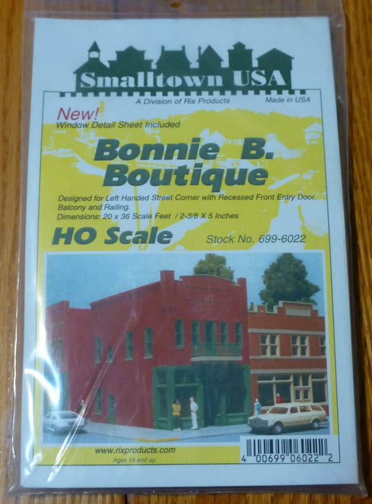 Smalltown USA HO #699-6022 Bonnie B. Boutique (Building Kit) Plastic