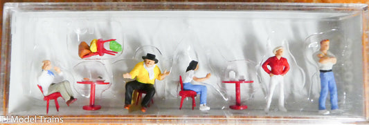 Preiser HO #10349 Recreation & Sports -- Students/Artists In Cafe (Painted)