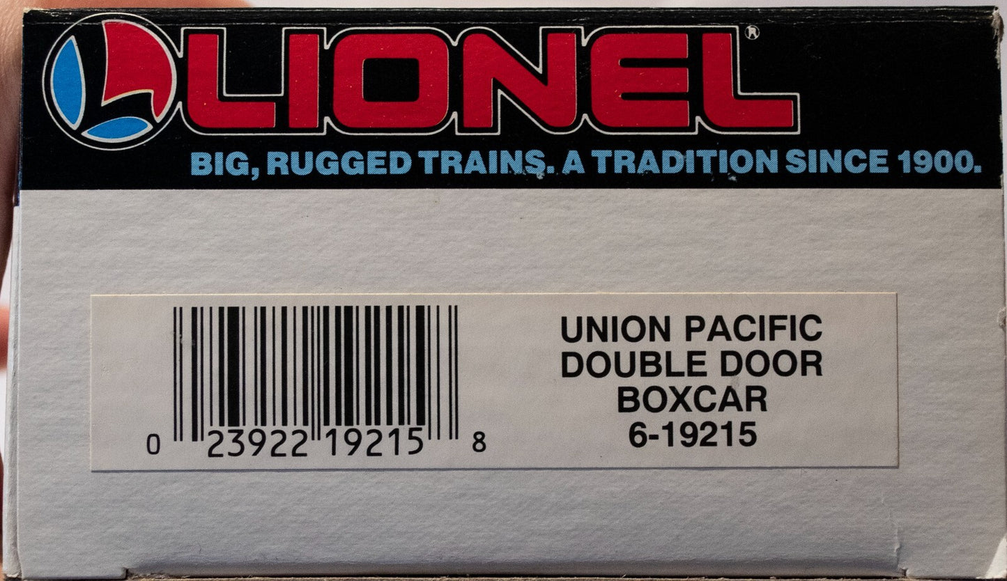 Lionel O Scale  #6-19215 Union Pacific Double Door Boxcar