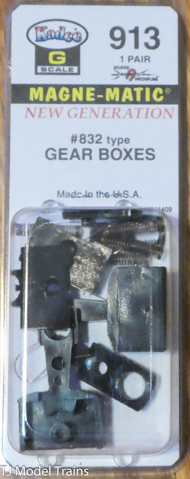Kadee #913 (G Scale) Gear Boxes #832 Type (1 Pair in pkg)