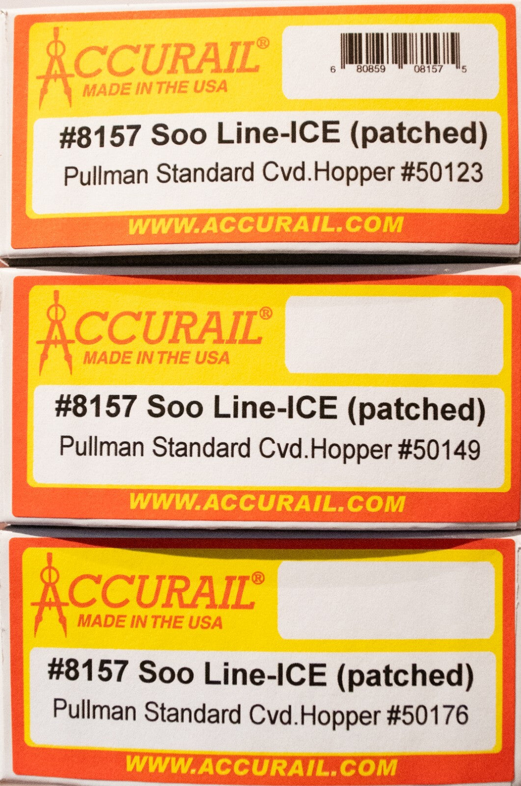 Accurail #8157 Pullman-Standard 4750 3-Bay Covered Hopper 3-Pack - Kit -- Soo Li