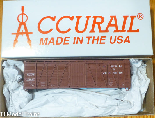 Accurail HO #41041 Norfolk & Western (40' Single Sheath Wood Box) Plastic Kit