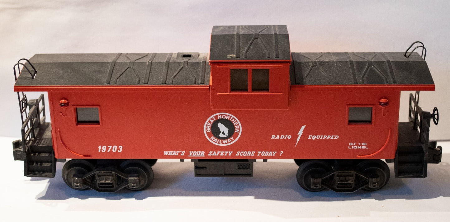 Lionel O Scale (Used) #6-19703 Great Northern Extended Vision Caboose