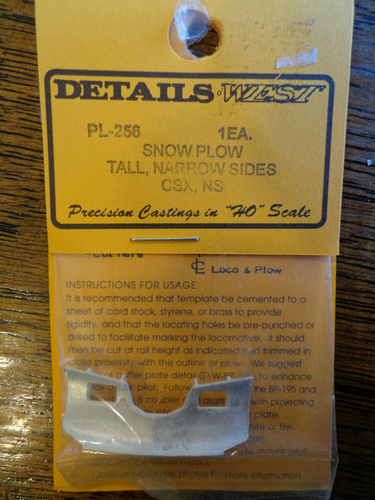 Details West HO #256  Snow Plow Tall Type, Narrow Sides CSX, Norfolk Southern
