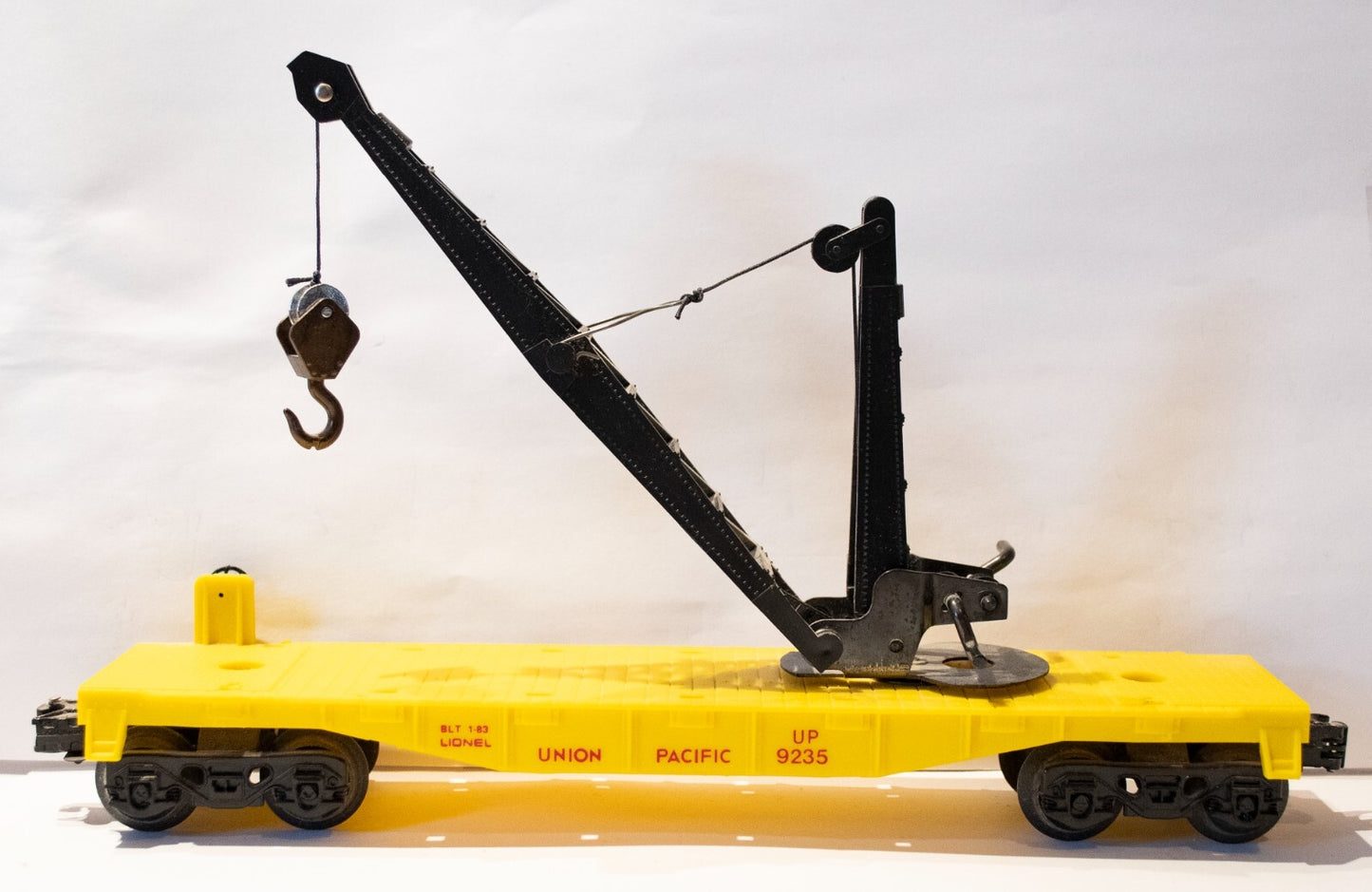 Lionel O Scale  #6-9235 Union Pacific Derrick Car