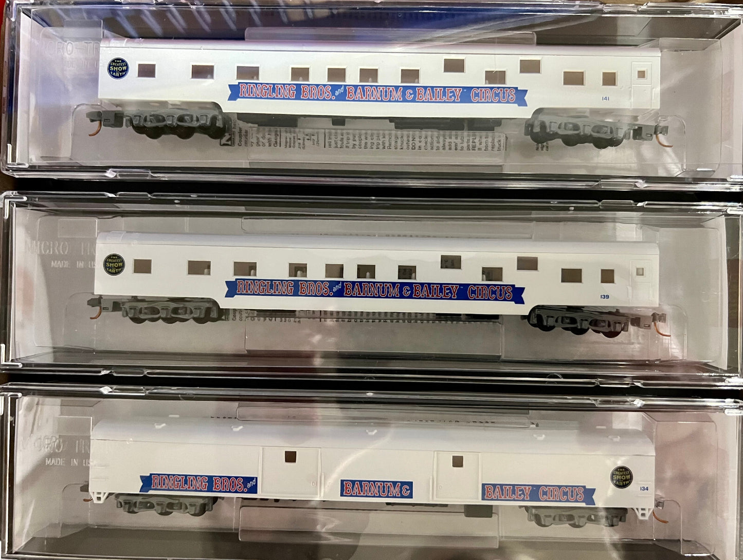 Micro-Trains Line N Scale #99300051  Ringling Bros. 3 car set