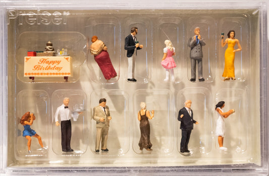 Preiser HO# 10554 Pedestrians -- Birthday Party Goers pkg(12)