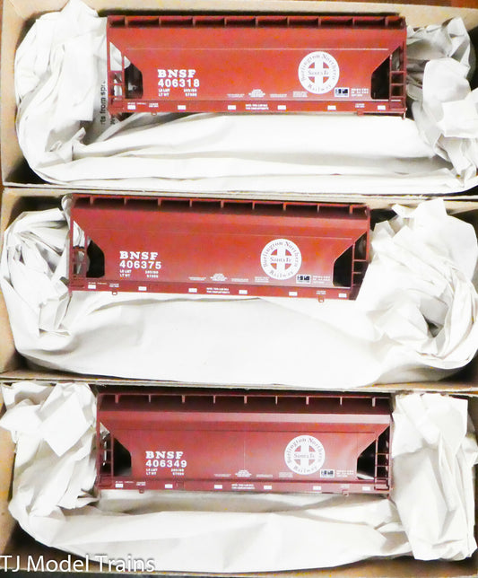 Accurail HO #8139 BNSF (2-Bay ACF Hopper) (3 Pack) Plastic kits
