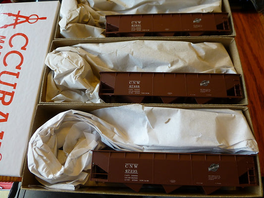 Accurail HO #8034 C&NW (3 Pack) AAR 70-Ton 3-Bay Hopper Rd #67841, 67235, 67489