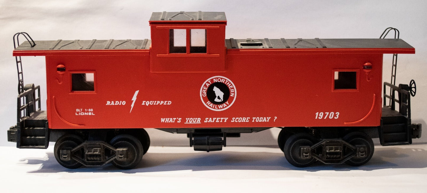 Lionel O Scale (Used) #6-19703 Great Northern Extended Vision Caboose