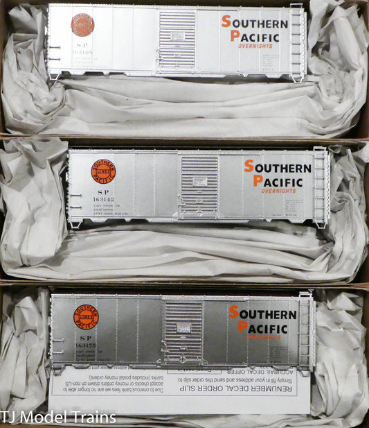 Accurail HO #8105 Southern Pacific-OVernights  (3Pack)