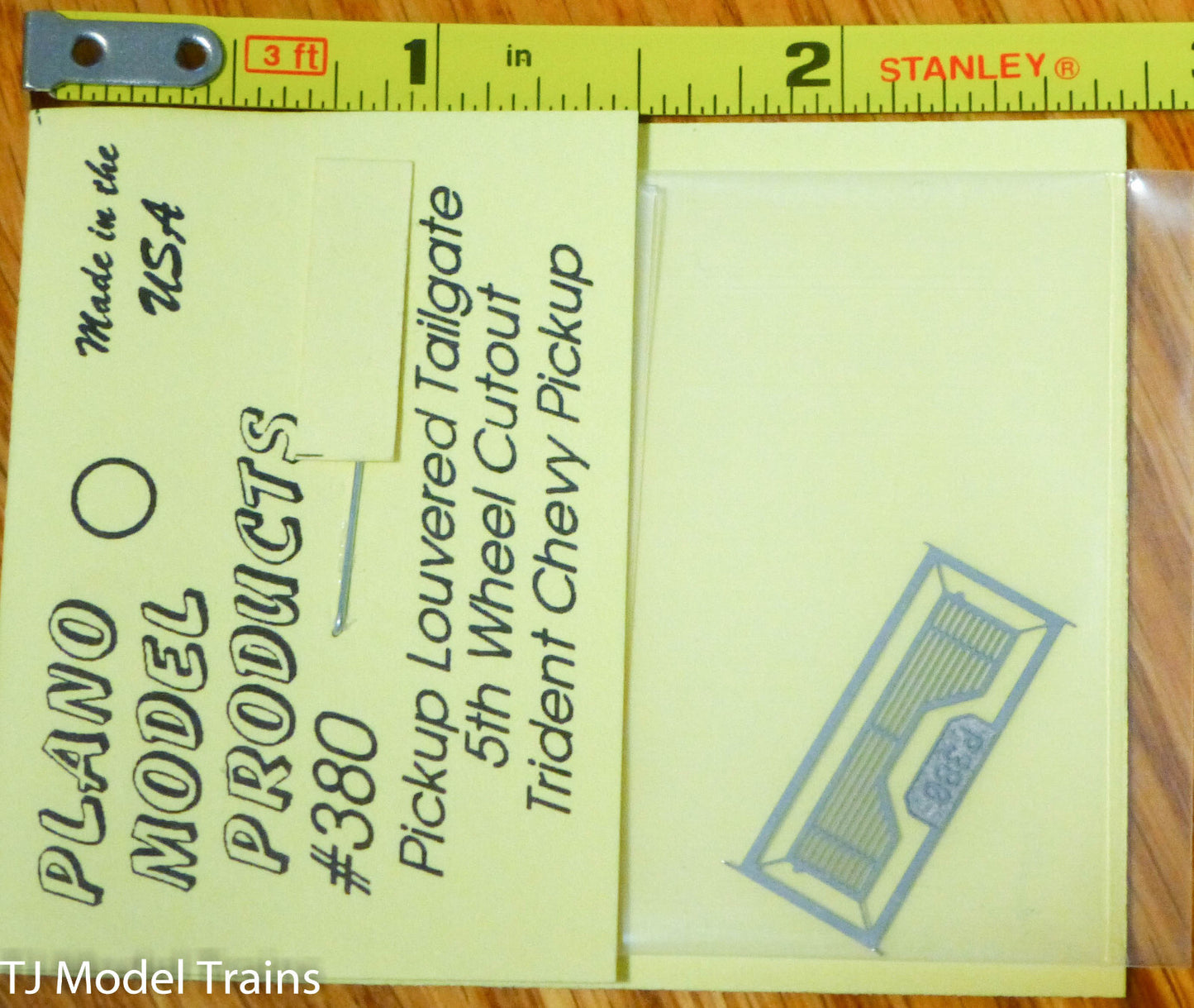 Plano #380 Pickup Louvered Tailgate w/5th Wheel Cutout Trident Chevy