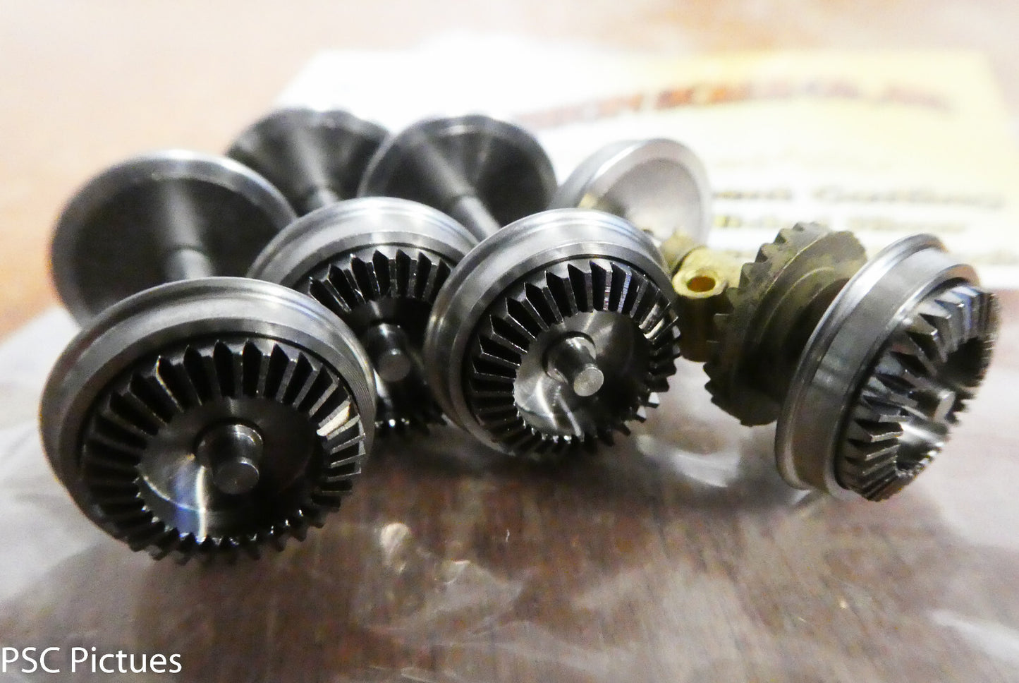 Precision Scale  On3 #8073 Driver Sets, 26" Wheels, Machined (One w/Gear Box)