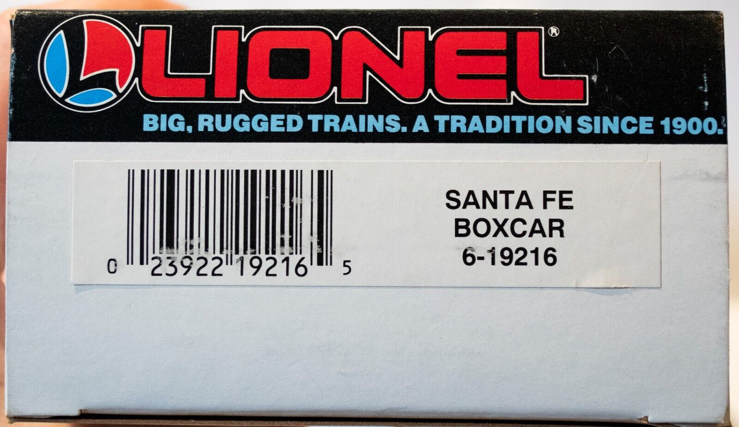 Lionel #6-19216 ATSF Santa Fe Boxcar