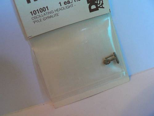 Detail Associates HO #101001 Oscillating Headlight Pyle