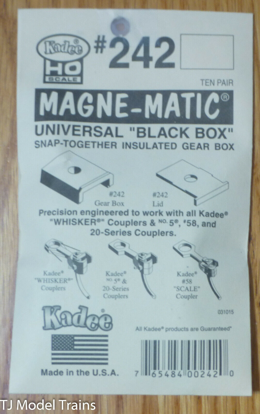 Kadee HO #242 Universal Snap-Together Insulated Draft Gear Box -- 10 Pair