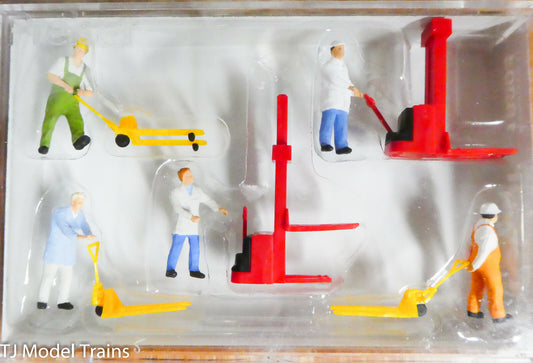 Preiser HO #10294 People Working -- Stock Workers  (Plastic)
