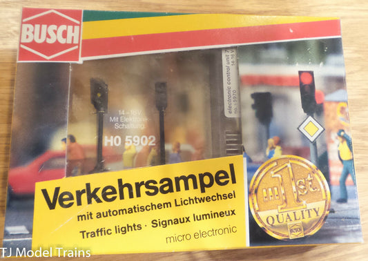 Busch HO #5902 Traffic Lights