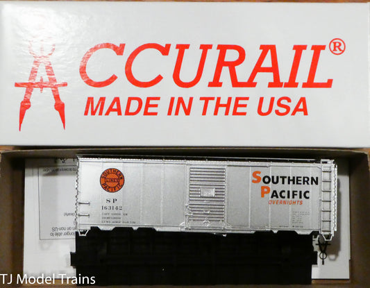 Accurail HO #81051 Southern Pacific-Overnights 40' AAR Steel Boxcar
