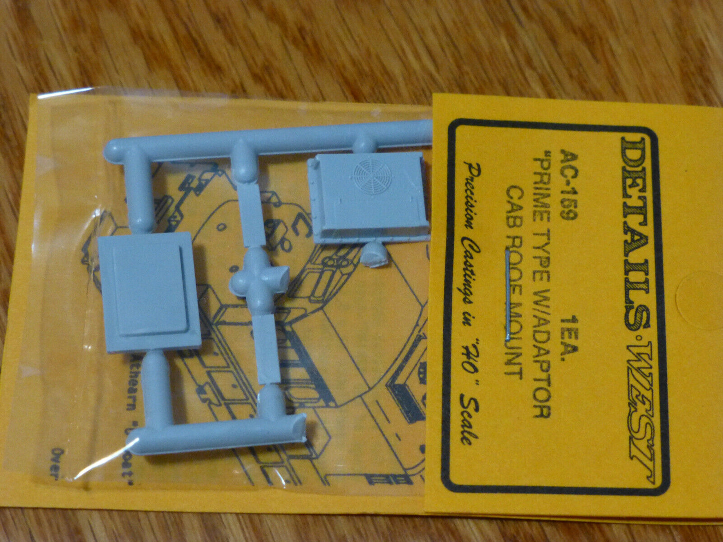 Details West HO #159 "Prime Type W/Adaptor Cab Roof Mount"