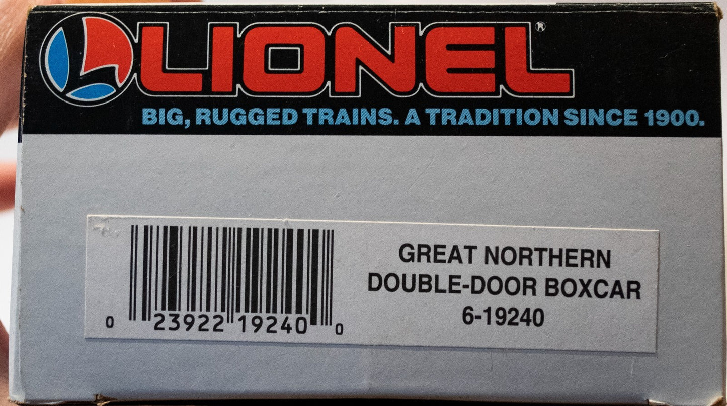 Lionel O Scale (Used) #19240 Great Northern Double Door Boxcar