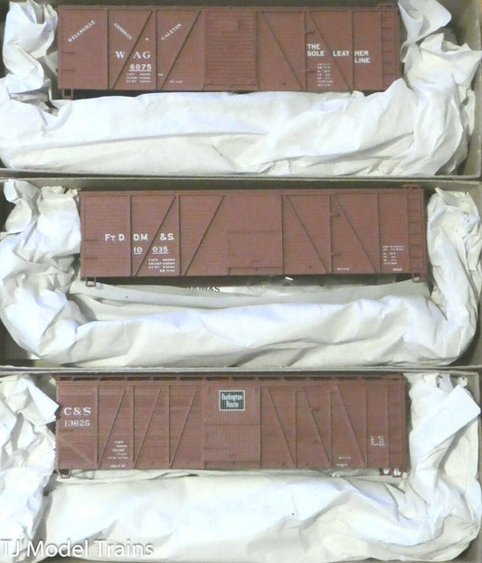 Accurail HO #8092 (3 Pack) 36' DB Sheath MTL End (Denver & Rio Grande) Plastic