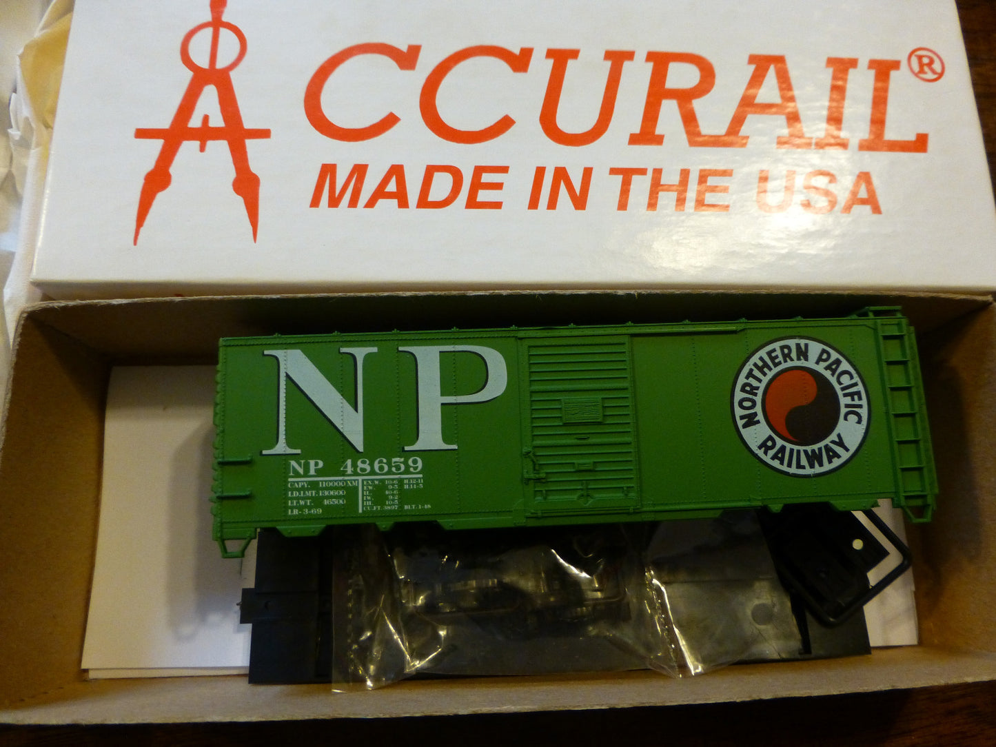 Accurail HO #3502.1 rd 48659 (40' AAR SD Steel Box) NP