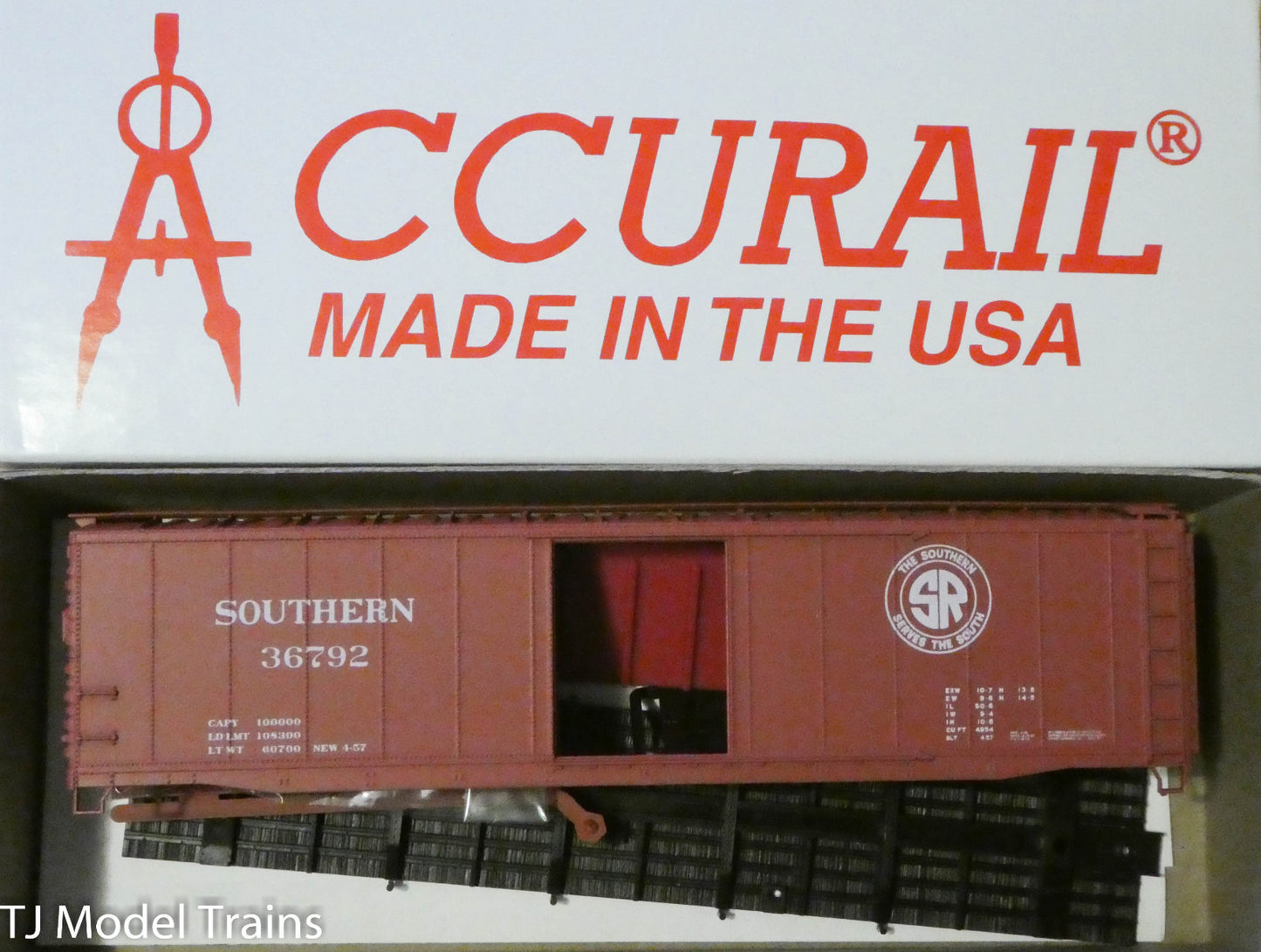 Accurail HO #5506 Southern  50' Riveted AAR Boxcar