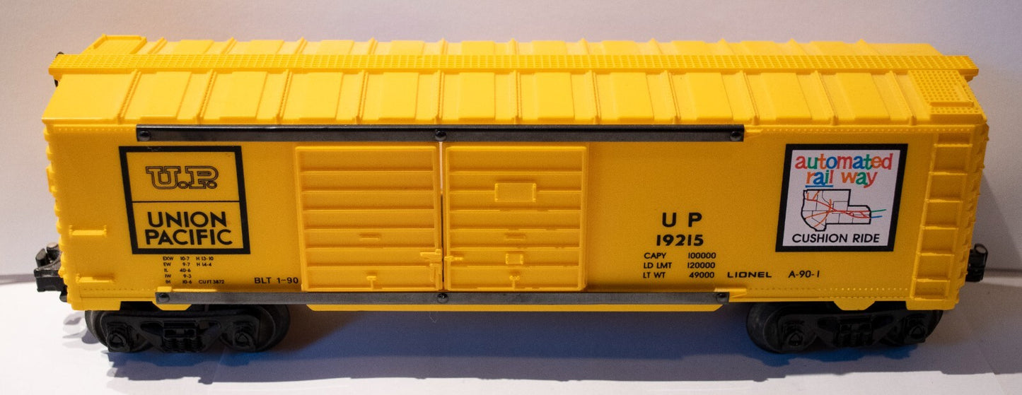 Lionel O Scale  #6-19215 Union Pacific Double Door Boxcar