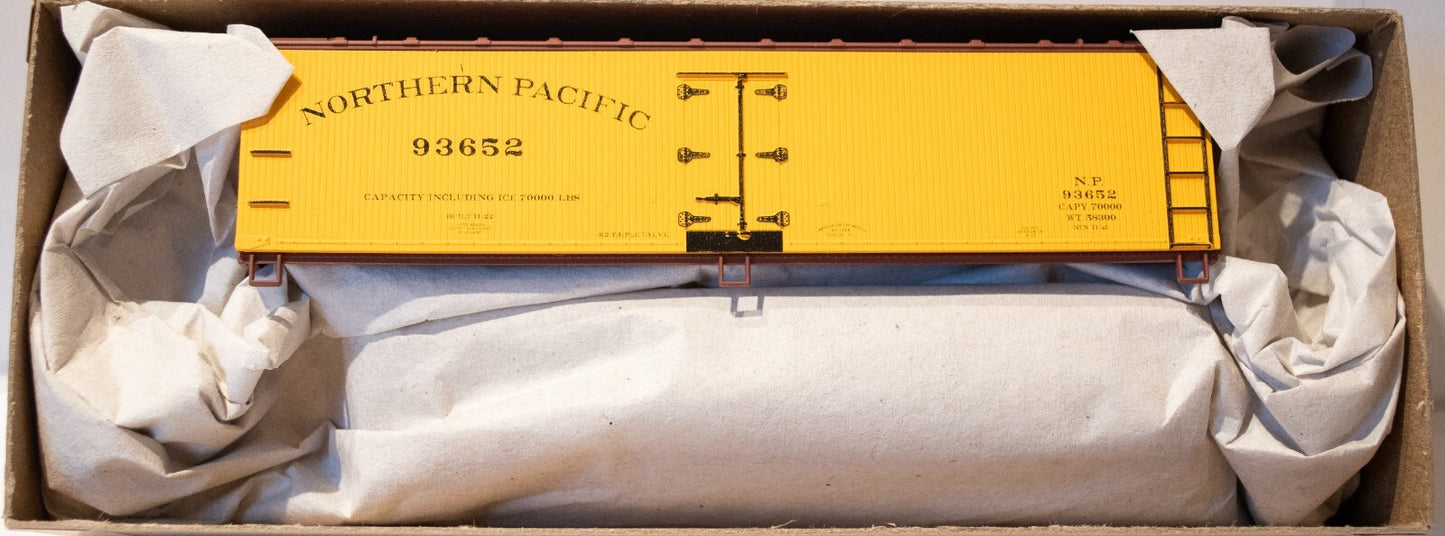 Accurail #8144 (3-Pack) 40' Wood Boxcars and Wood Reefer Set - Kit -- Northern P
