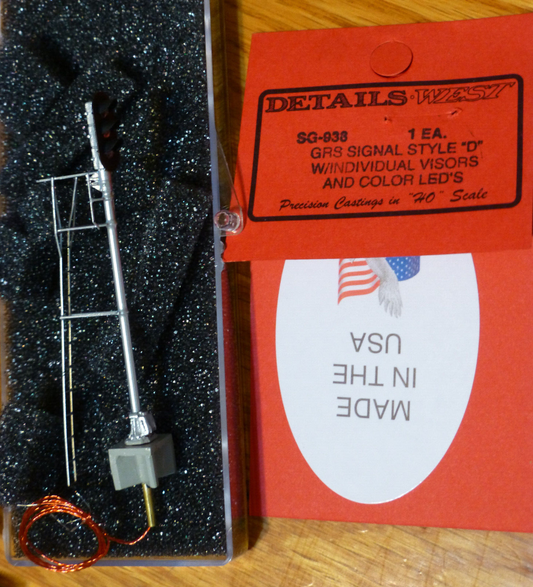 Details West HO #938 GRS Signal Style "D" LED's (w/Individual Visors)