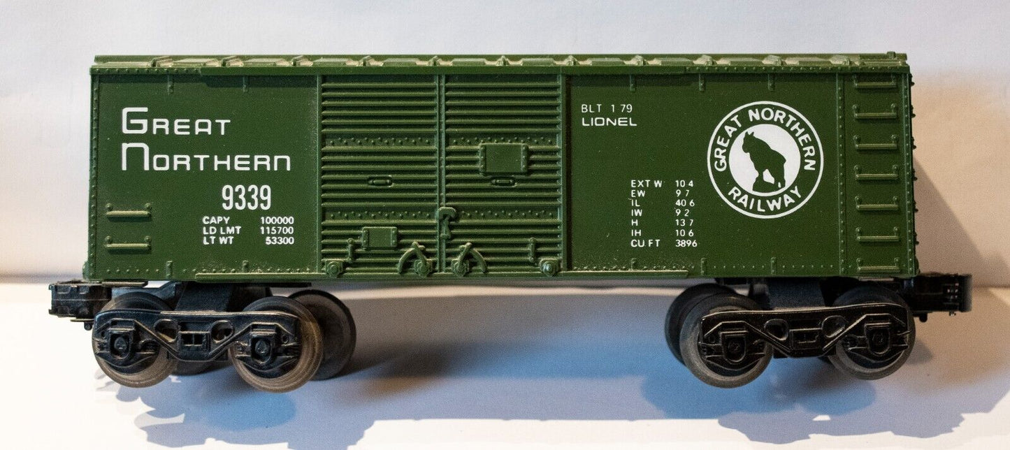 Lionel #6-9339 Great Northern Box Car (Used)