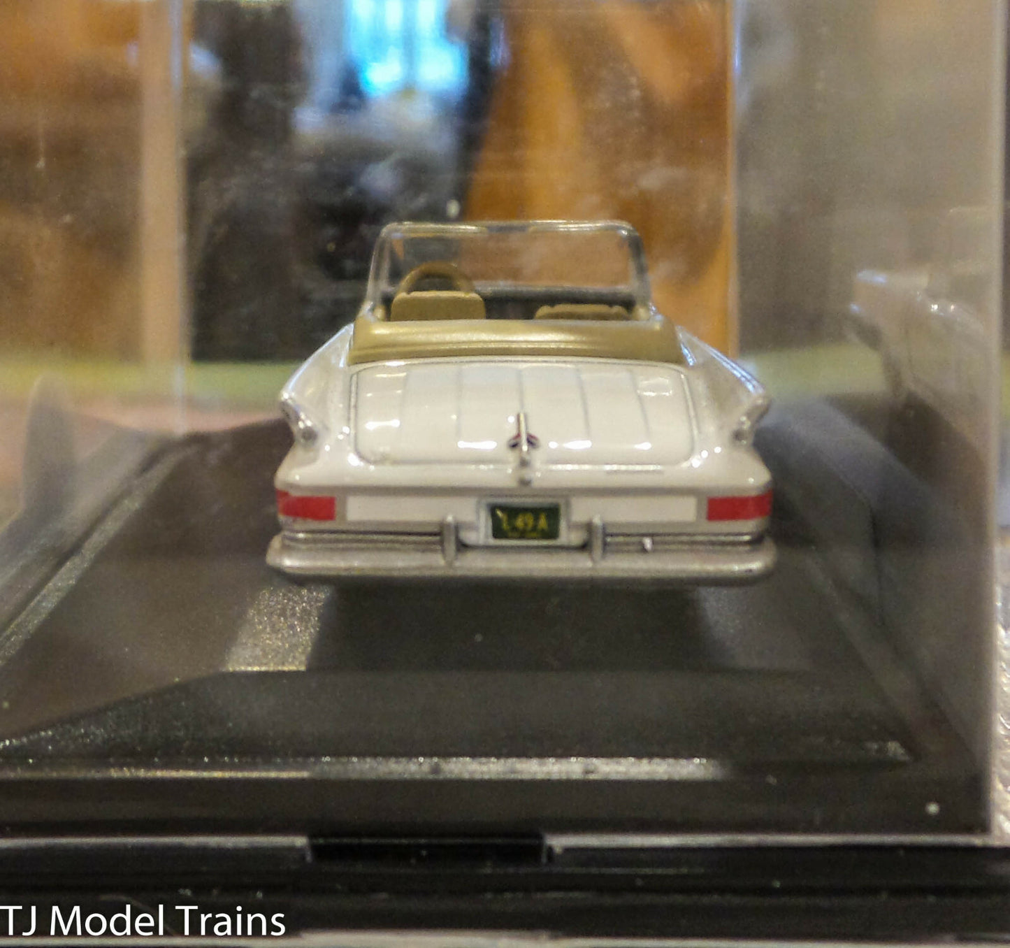 OXFORD: #61003 Chrysler 300 Convertible