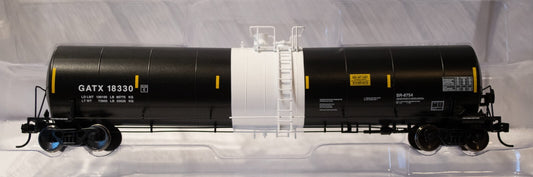 Walthers HO #910-48216 Trinity 25,000-Gallon Tank Car - Ready to Run -- GATX #18