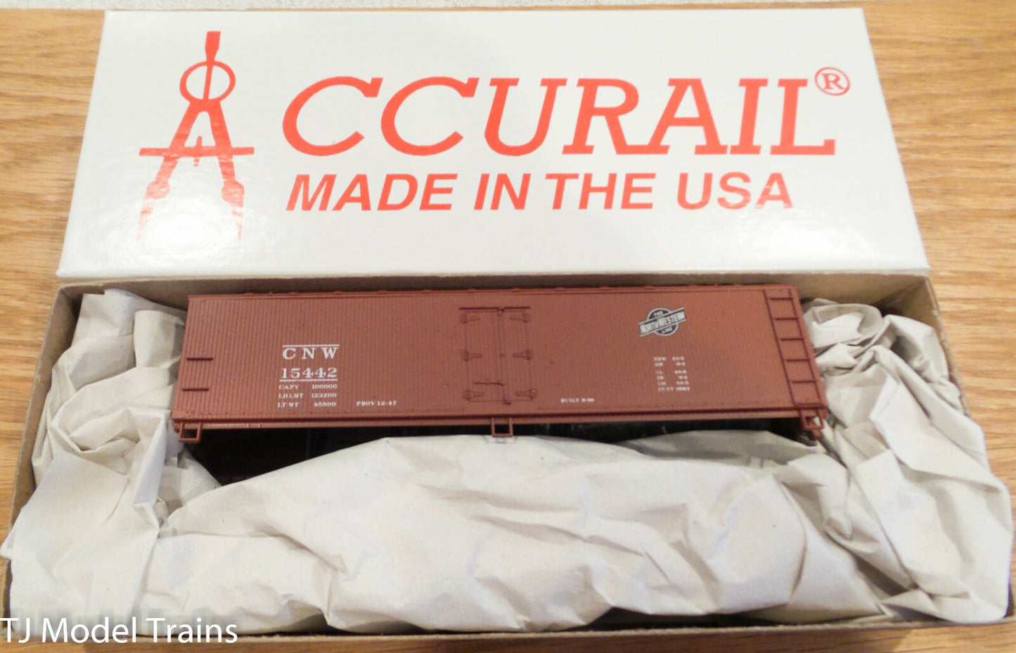 Accurail HO #4856 Chicago & North Western 40' Wood Reefer