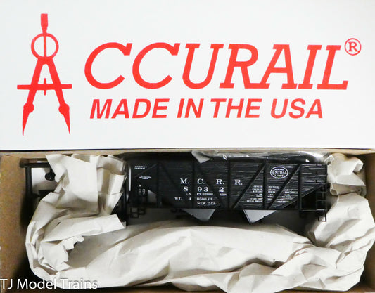 Accurail HO #2723 (Rd #8932) Michigan Central (NYC) 55-Ton Wood Side Twin Hopper