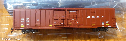 BLMA Models HO #53071 (Rd #780810) BNSF (Powerbar Logo) Bx-166 60'Beer Car