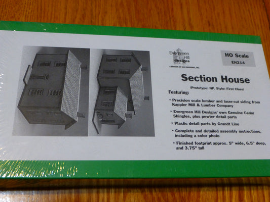 Evergreen Hill HO #214 Section House (kit)