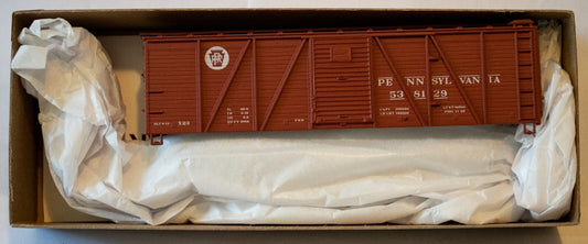 Accurail HO #7119 40' 6-Panel Single-Sheathed Wood Boxcar w/Steel Doors & Ends -