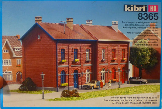 Kibri HO #8365 Limburgstrasse Apartment Building -- 10 x 4-3/16 x 4-15/16" 25 x