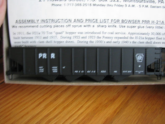 Bowser HO #1-54063 H21 4-Bay Hopper PRR Block Style Lettering w/o number