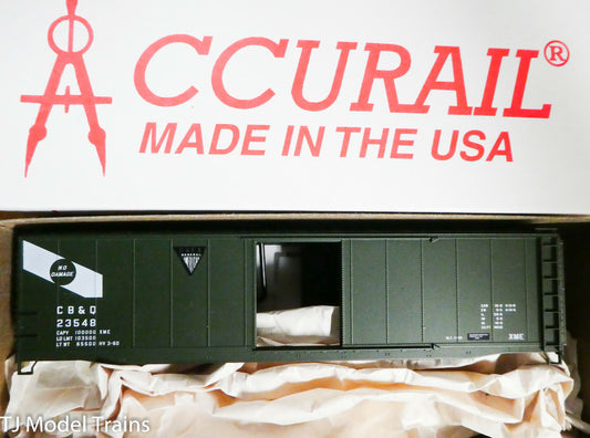Accurail HO #81212 Burlington 50' Steel Boxcar (CB&Q) Kit Form, Plastic