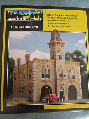 DPM HO #243-12400 Fire Station No. 3 (Building kit)
