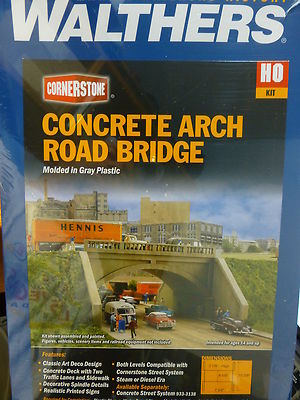 Walthers Cornerstone HO #3196 Arched Road Bridge (kit form)