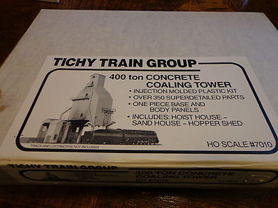 Tichy Train Group #7010 HO 400-Ton Concrete Coaling Tower