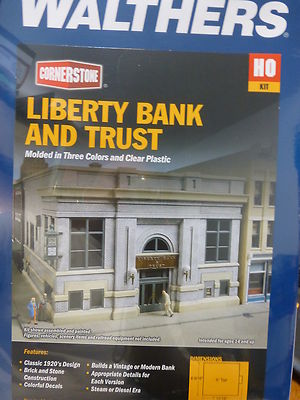 Walthers Cornerstone HO #933-3772 Liberty Bank & Trust -- Plastic Kit