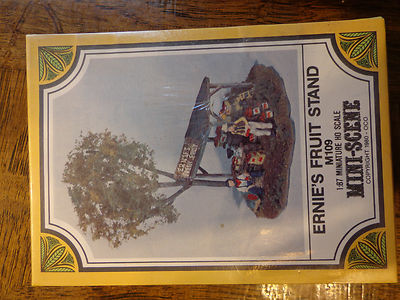 Woodland Scenics HO #109  -  Ernies Fruit Stand